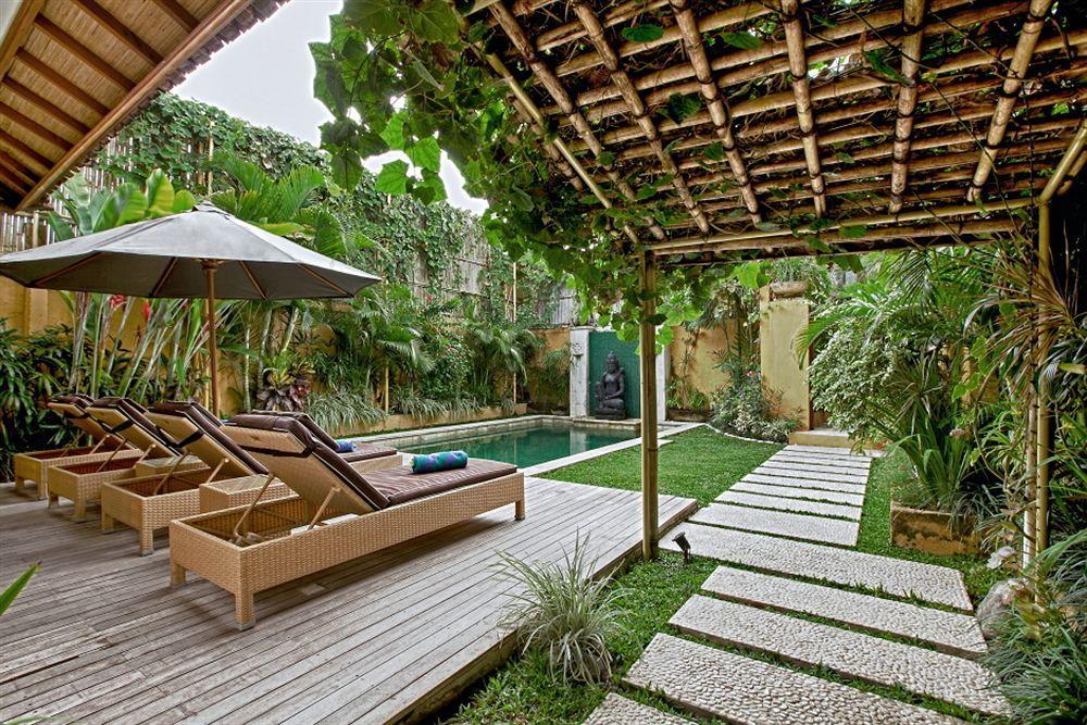 Villa Seriska Seminyak Buitenkant foto