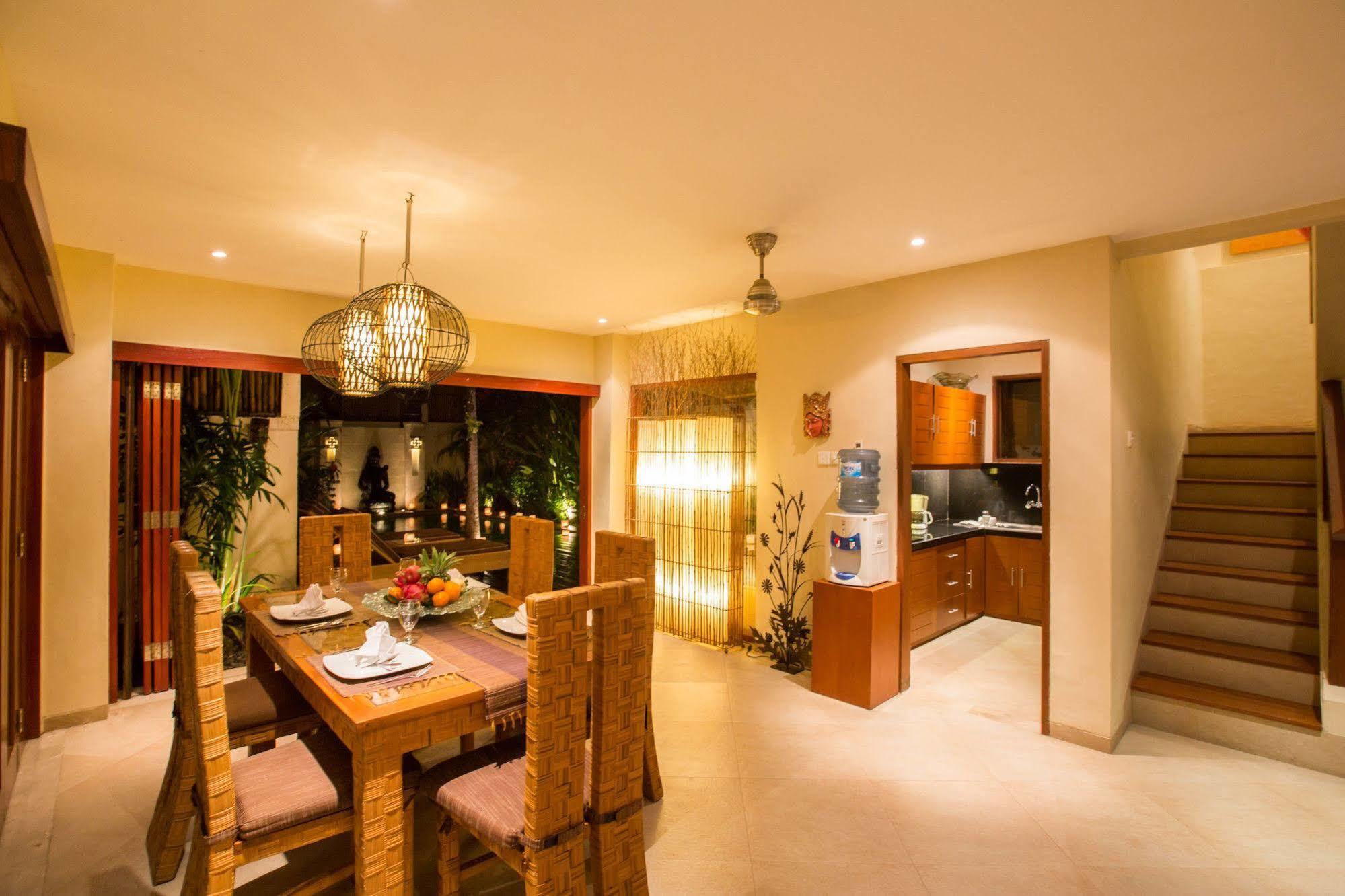 Villa Seriska Seminyak Buitenkant foto