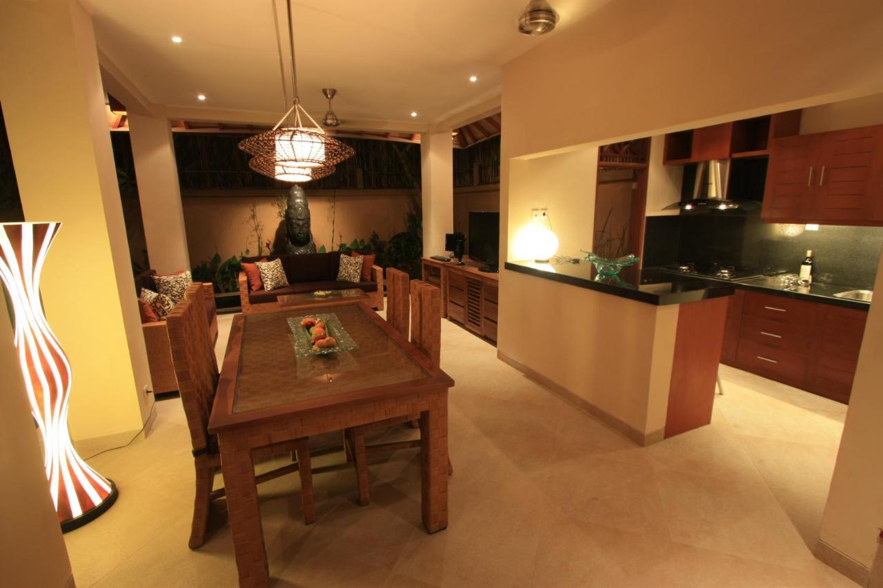 Villa Seriska Seminyak Buitenkant foto